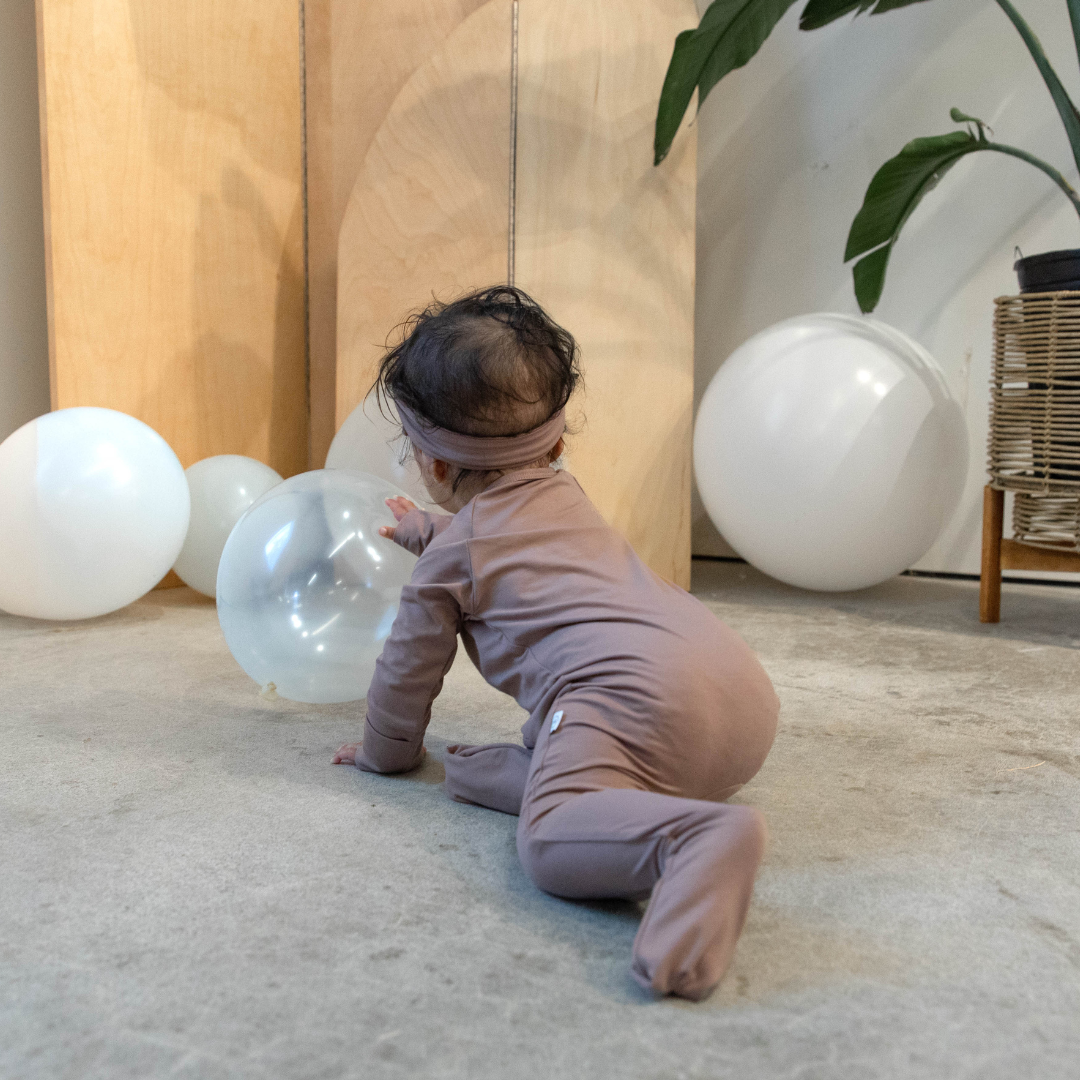 Bamboo Long Sleeve Baby Romper in Cocoa