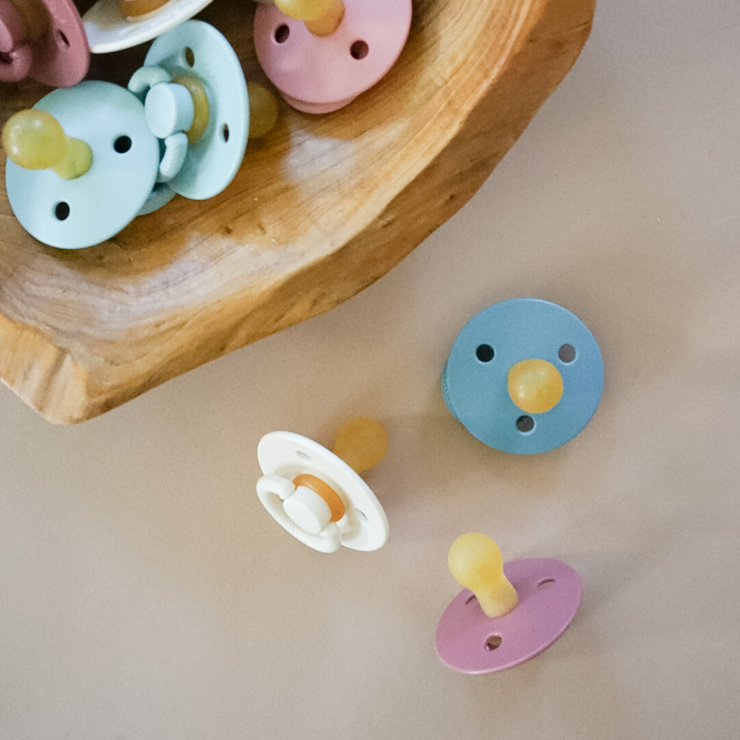 *NEW SIZE* Itzy Soother™ Natural Rubber Paci Sets