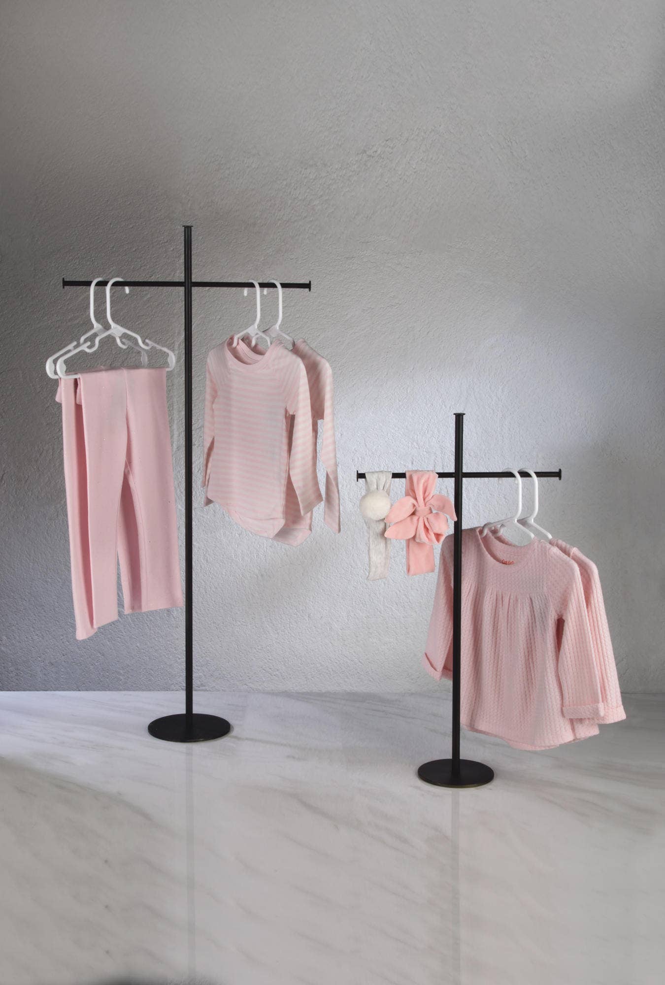 T-Bar Metal Necklace and Scarf Stands